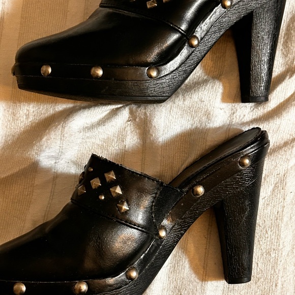 Black mule chunky heeled studded backless slip ons - Picture 2 of 2